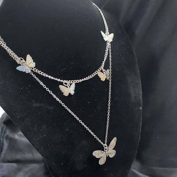 SILVER LAYERED BUTTERFLY NECKLACE  - Picture 7 of 11